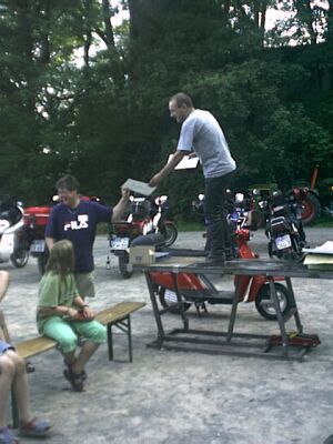 Bild "die XZ-Treffen:2002Karen.jpg"